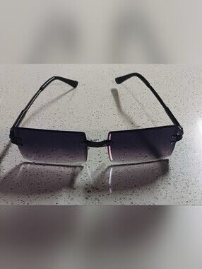 1x Trendy Violet Rectangle Rimless Sunglasses Unisex - Violet